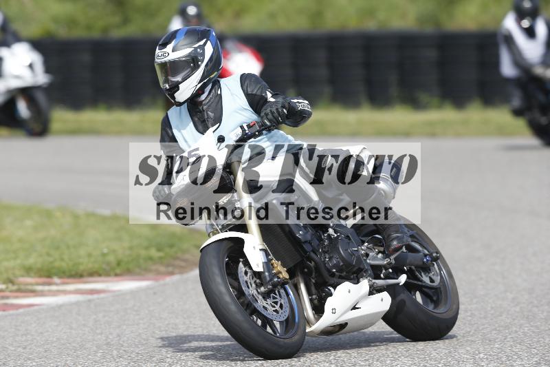 /Archiv-2025/07 19.04.2025 Speer Racing ADR/Instruktorentraining/25
